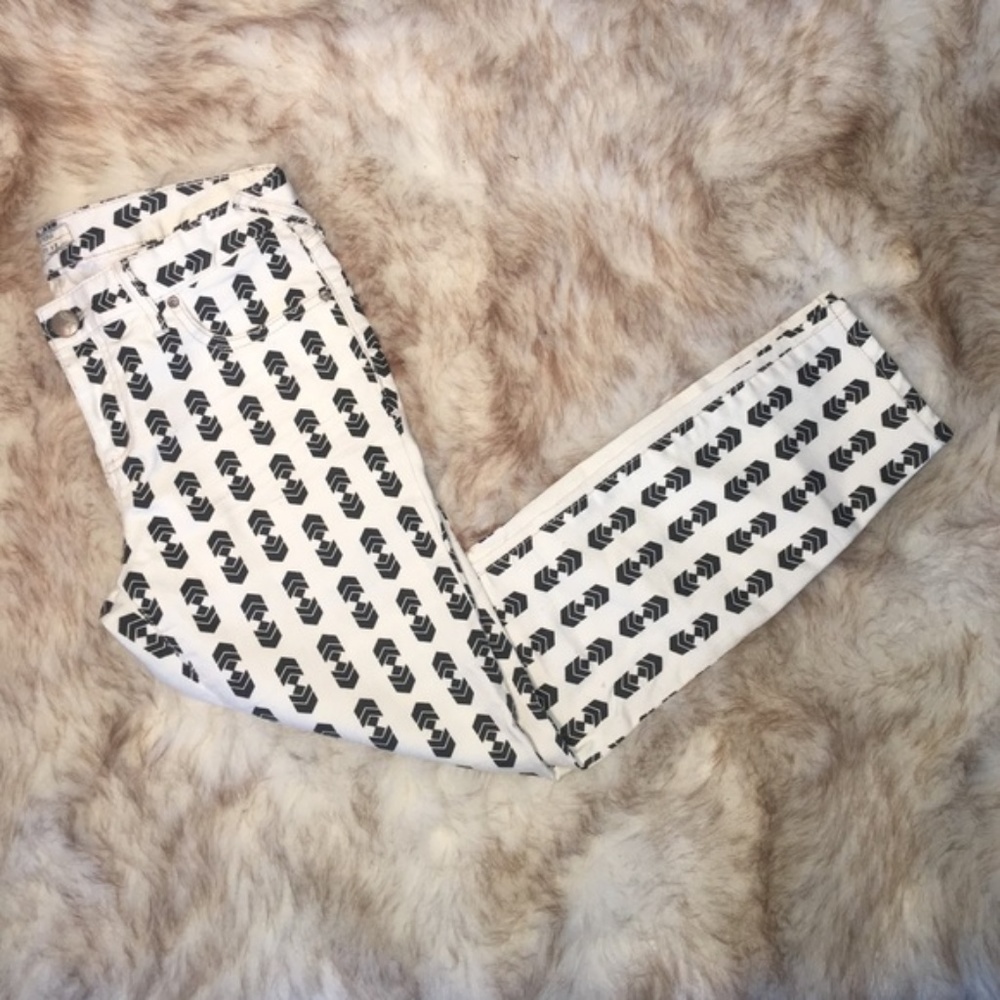 Free People arrowhead printed skinny pants 28